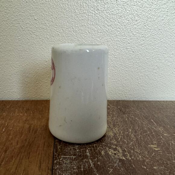 1940's Buffalo China C-12 US Army Medical Department Individual Creamer - Picture 2 of 9